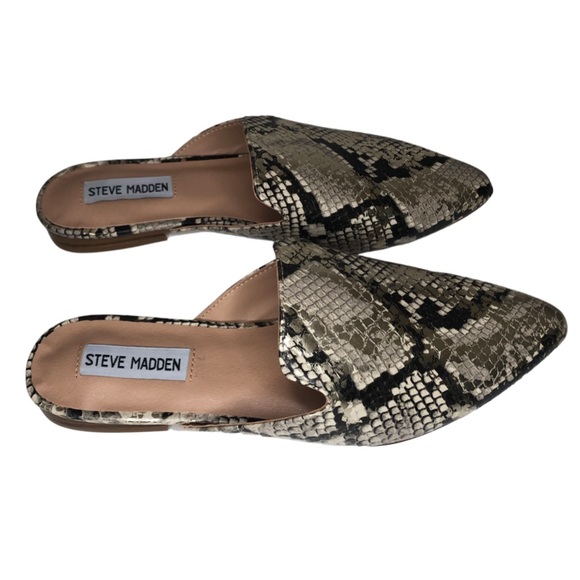 Steve Madden Snakeskin Slip On Flats size 8 - Picture 2 of 5